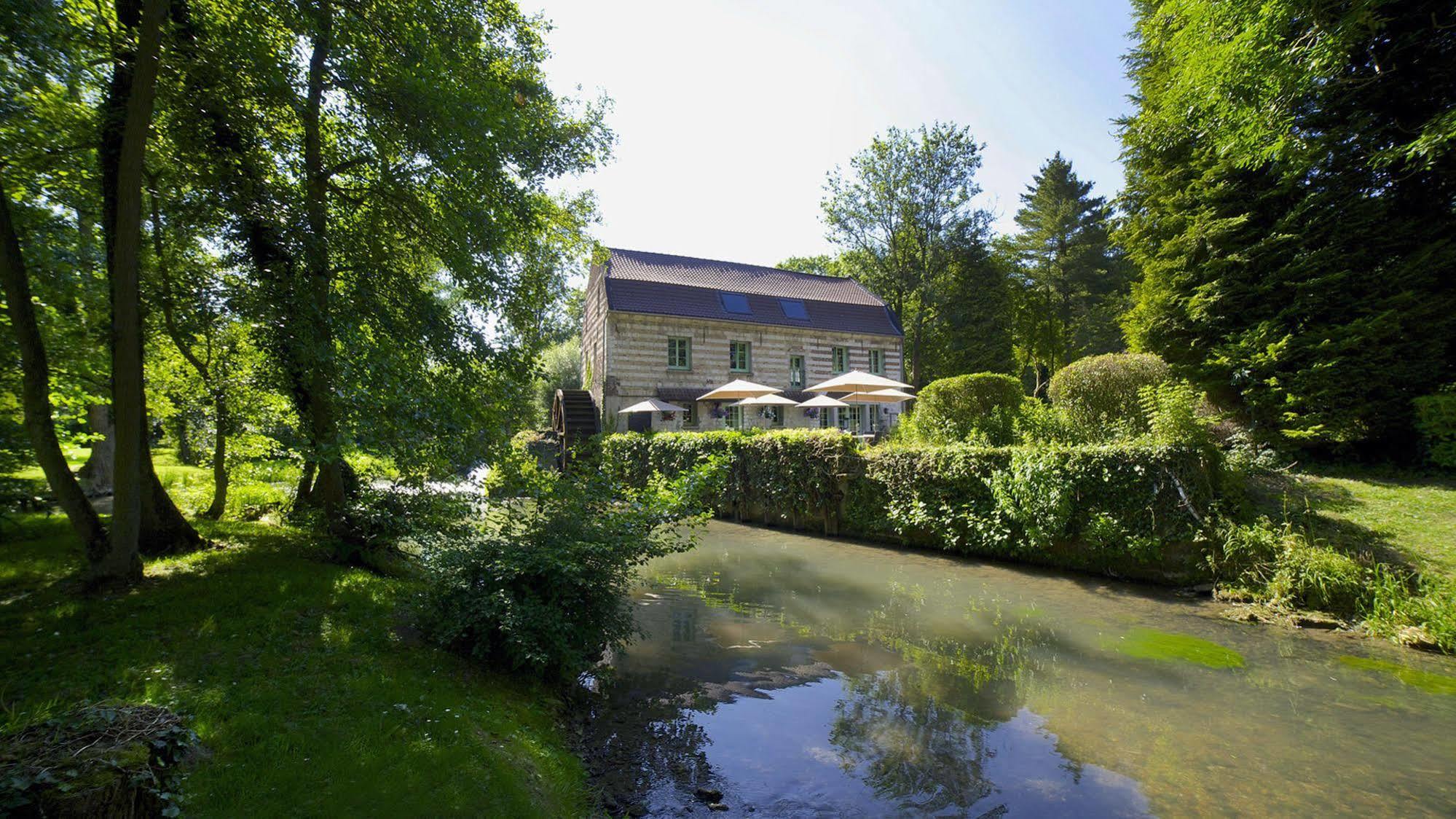 Moulin De Mombreux Hotell Lumbres Eksteriør bilde