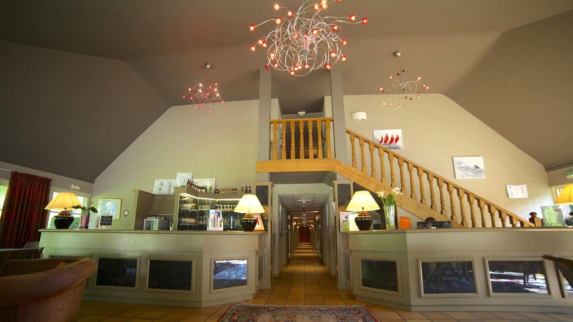 Moulin De Mombreux Hotell Lumbres Eksteriør bilde