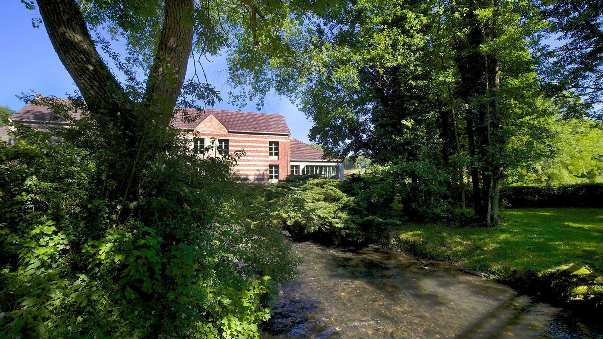 Moulin De Mombreux Hotell Lumbres Eksteriør bilde