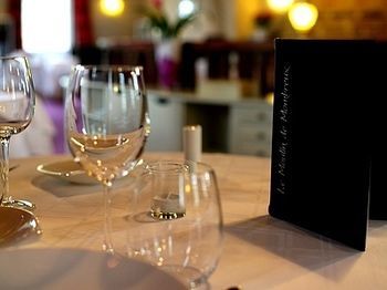 Moulin De Mombreux Hotell Lumbres Eksteriør bilde